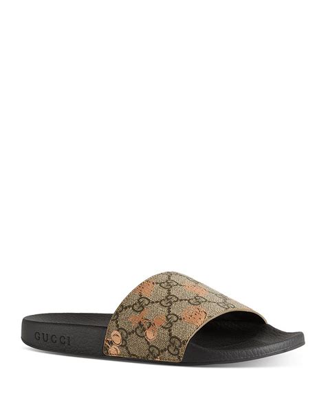 gucci women's berry print pool slide sandals